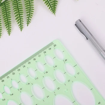 Зелен пластмасов овален геометричен шаблон Владетел Инструменти за измерване на шаблони Ученици Горещи 
