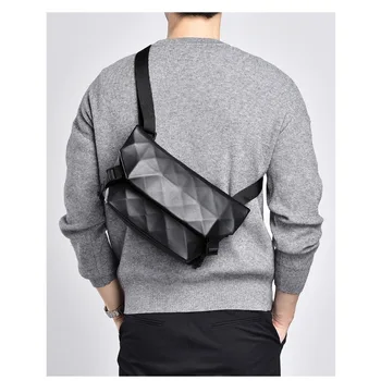 Нова мъжка диамантена чанта за рамо 2024 Модерна лека чанта за кръстосано тяло Текстура Проста универсална чанта за пътуване